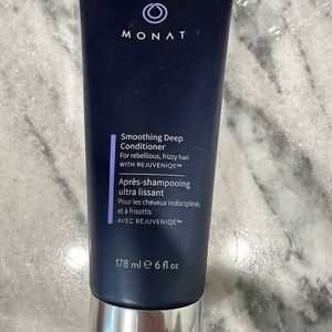 Monat Smoothing Anti-Frizz™ Deep Conditioner